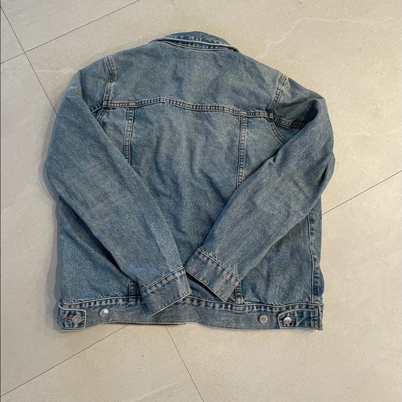 H&M Jean Jacket - Picture 3 of 3